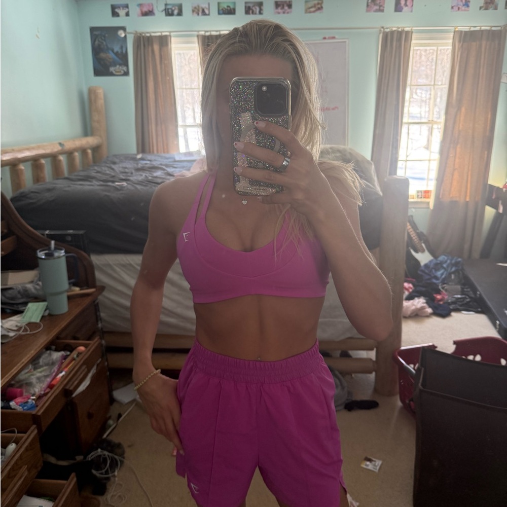 Gymshark pink set